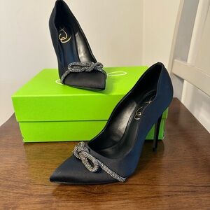 Sam Edelman Deela Black Satin pumps